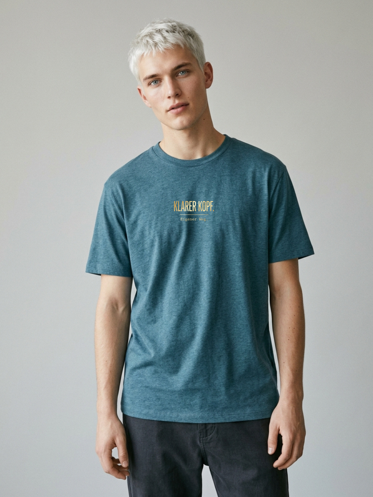 T-Shirt Unisex - KLARER KOPF. EIGENER KOPF - Premium Statement Shirt