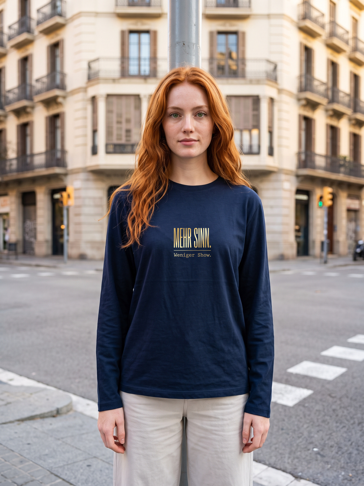 Langarmshirt Unsisex - MERH SINN. WENIGER SHOW - Premium Statement LangarmShirt