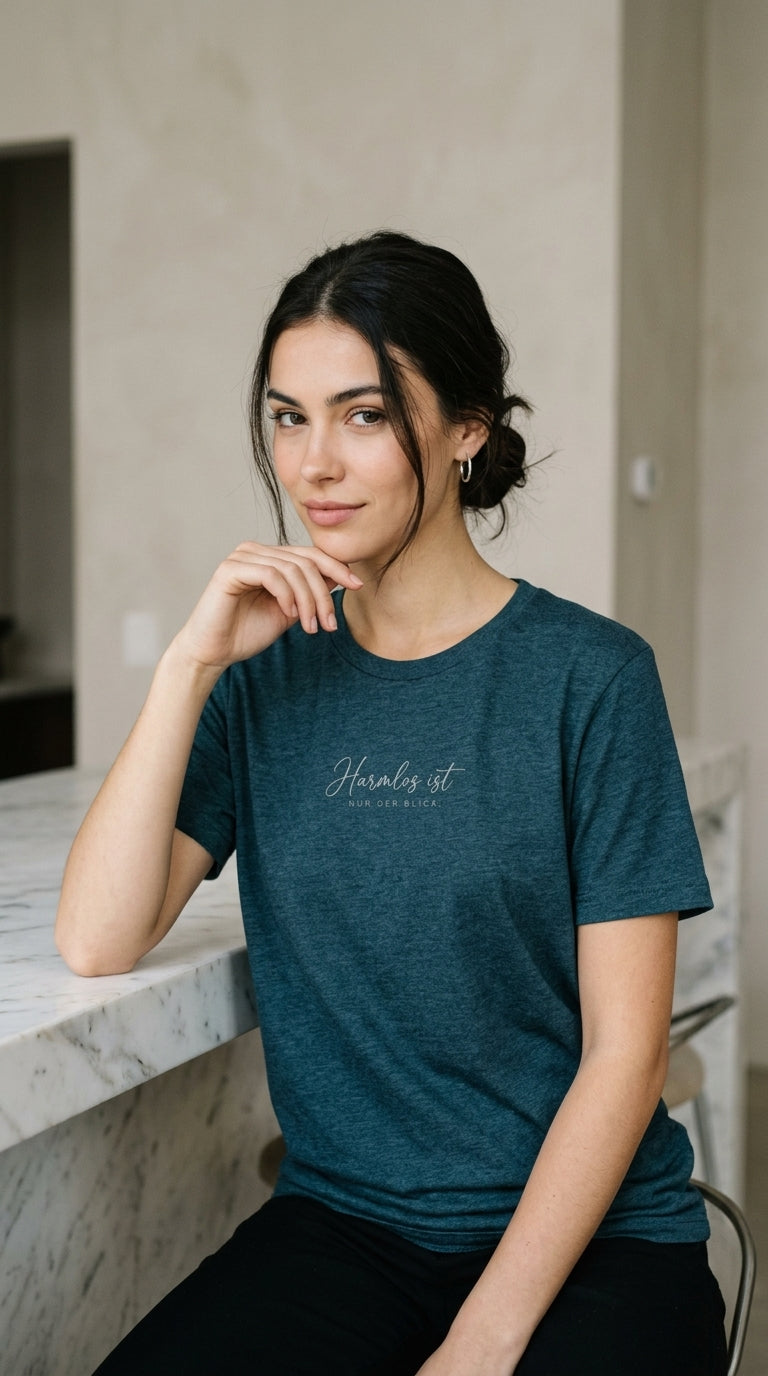 T-Shirt Unisex - HARMLOS IST NUR DER BLICK - Premium Statement Shirt
